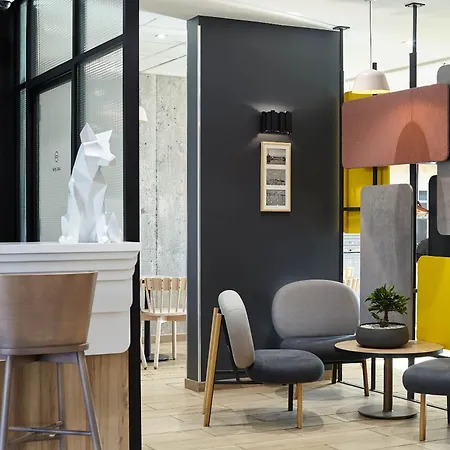 Saint-denis Porte De Paris Hotel