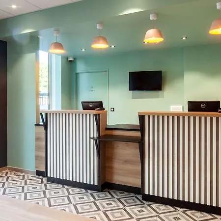Hotel Saint-denis Porte De Paris 3*