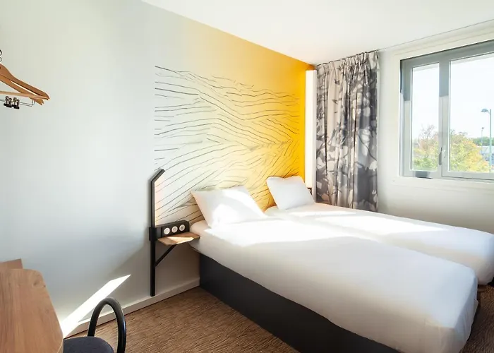 Saint-denis Porte De Paris 3*